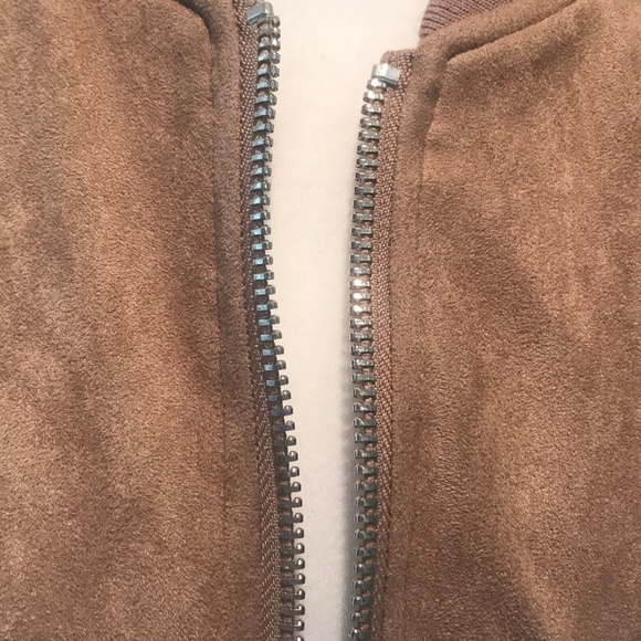 “FOREVER 21 MEN”  Faux Suede Bomber Jacket. - Picture 9 of 10